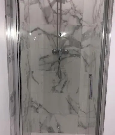 T2 Chaleureux A 5 Mn Du Centre/plage Avec Parking Daire *